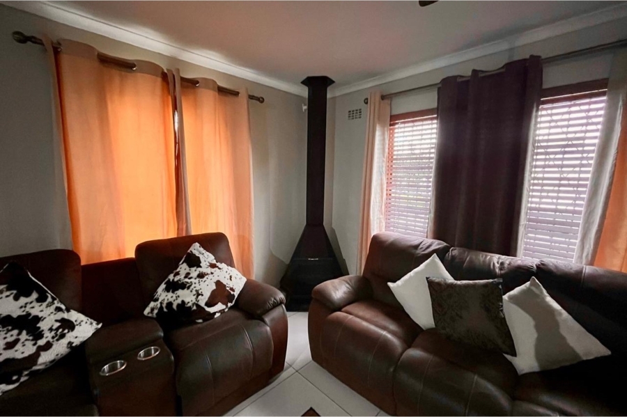 3 Bedroom Property for Sale in Windsor Park Estate Western Cape